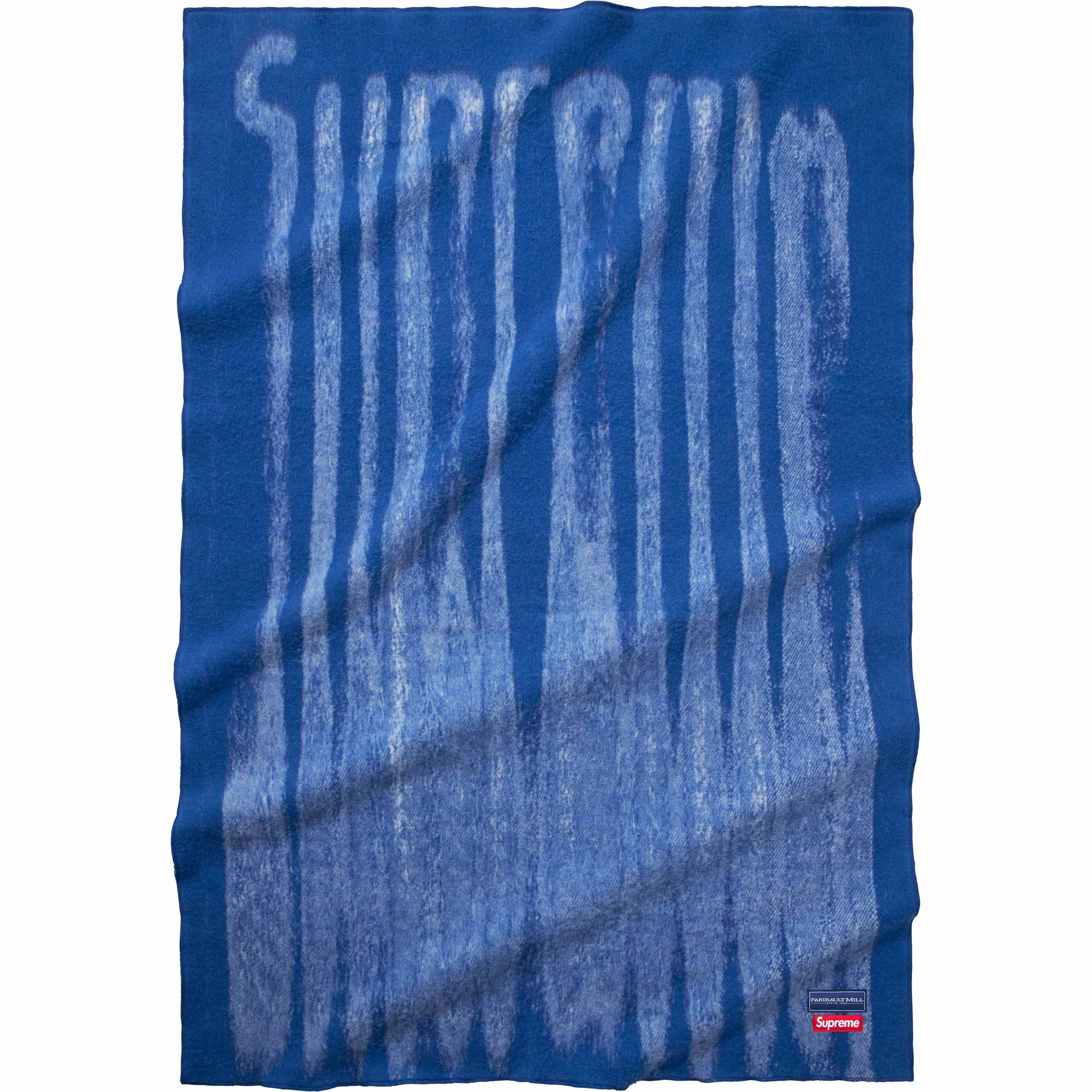 Blurred Logo Blanket view 2